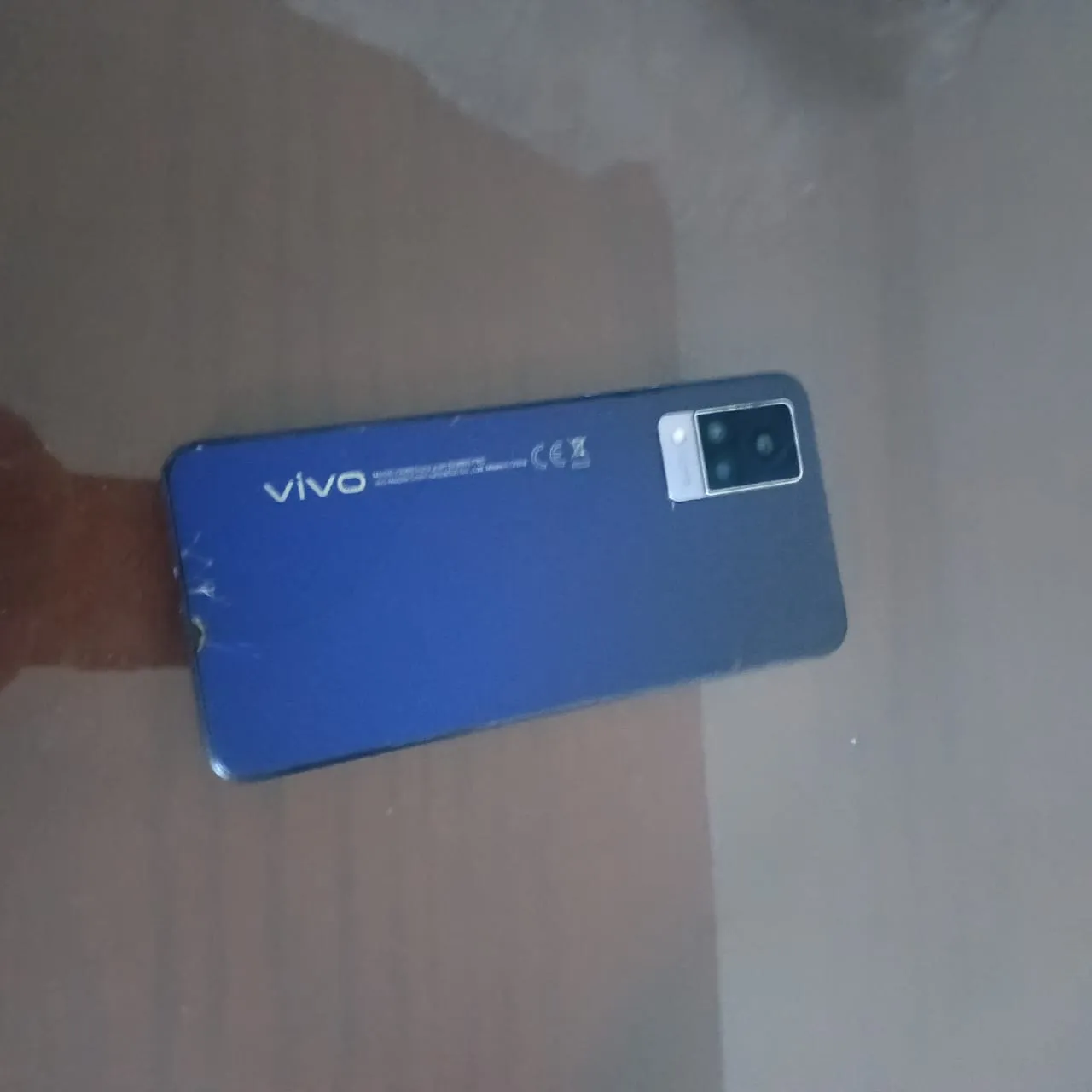 vivo v21 حالة كويسة البيع للضرورة السعر ممتاز