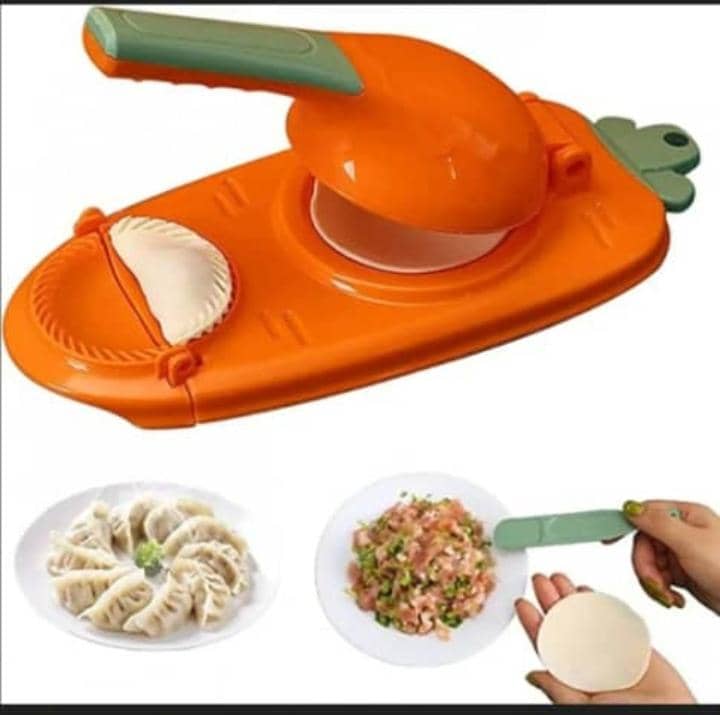 عرض مميز من البركة للتسوق 🔥 🥟 ماكينة تحضير السمبوسة والدامبلنغ بسهولة ✔️ تشكّل العجينة بحجم موحد ✔️ توفر الوقت والجهد ✔️ عملية وسهلة الاستخدام ✔️ مثالية لل