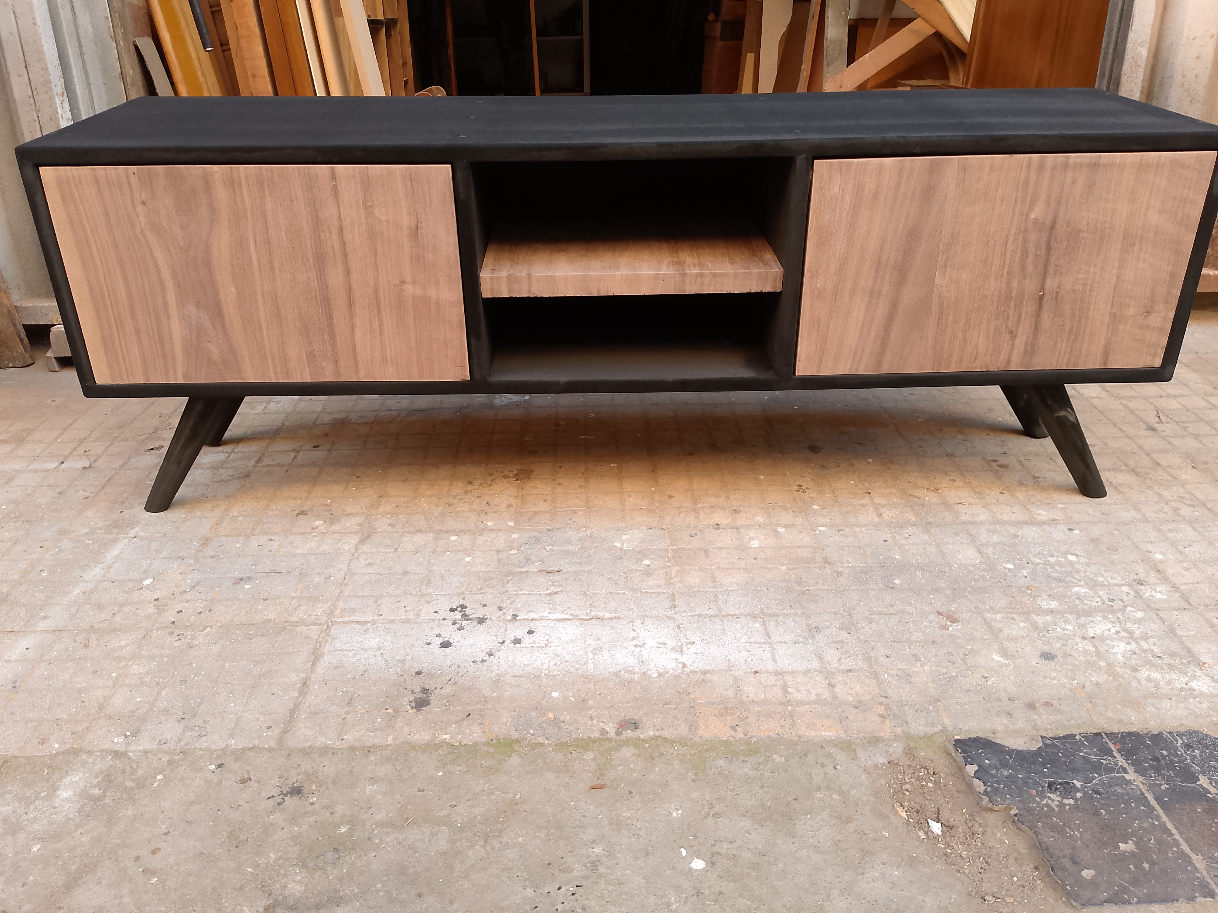 meubles TV en bois massif