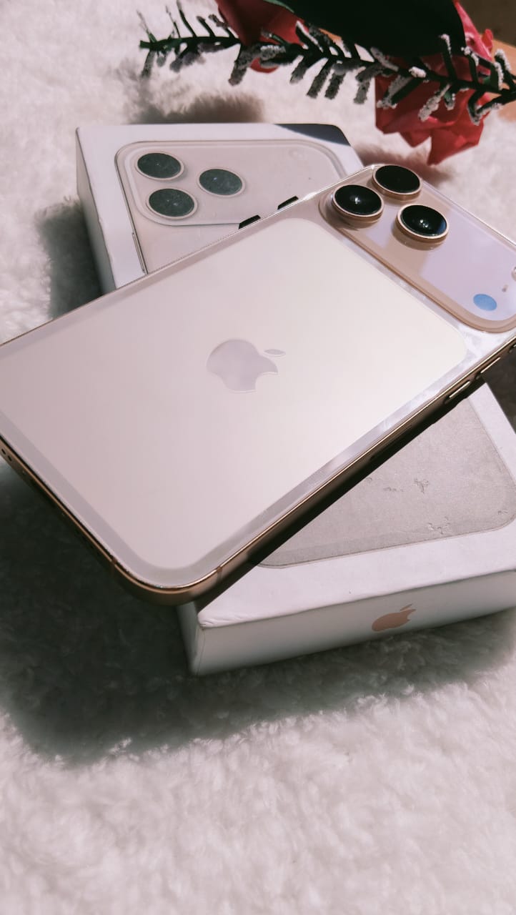 خصومات وتخفيضات الخميس تحفه متتفوتش🤤 اقوى الإمكانيات ايفون 17الجدييييد 🍒😎* *Iphoneeee 17 Proooomax 📲🌳🎁*