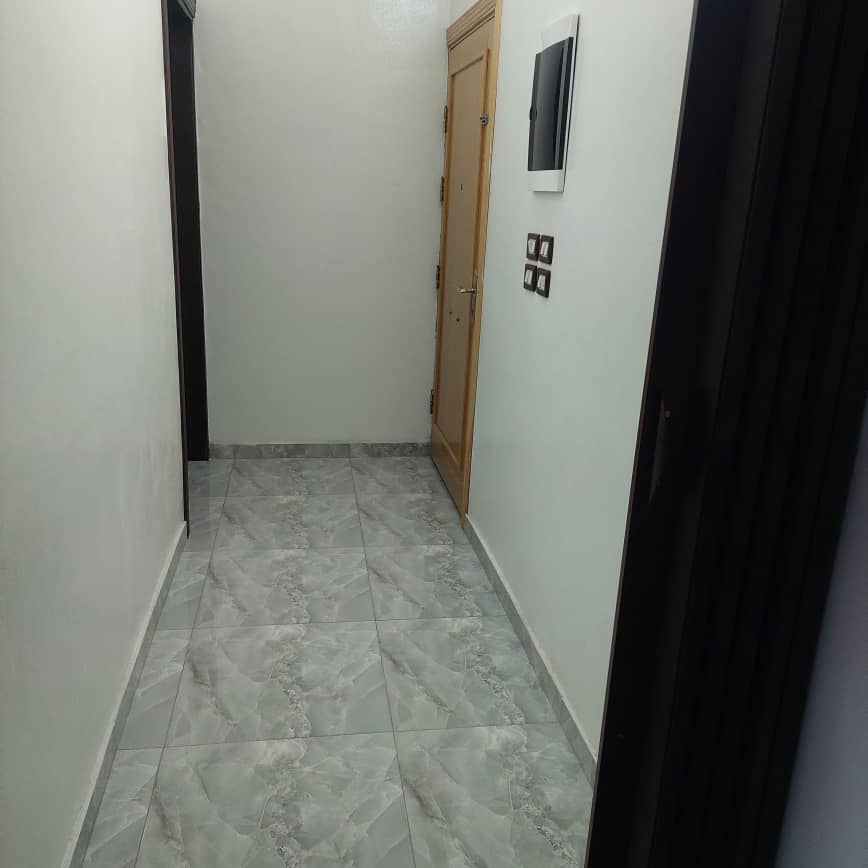 شقة طابق خامس