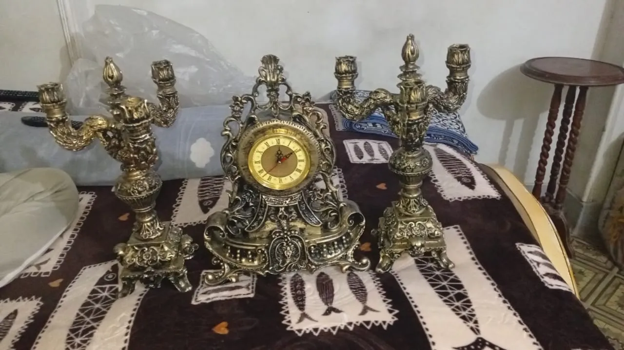 ساعه ديكوريه