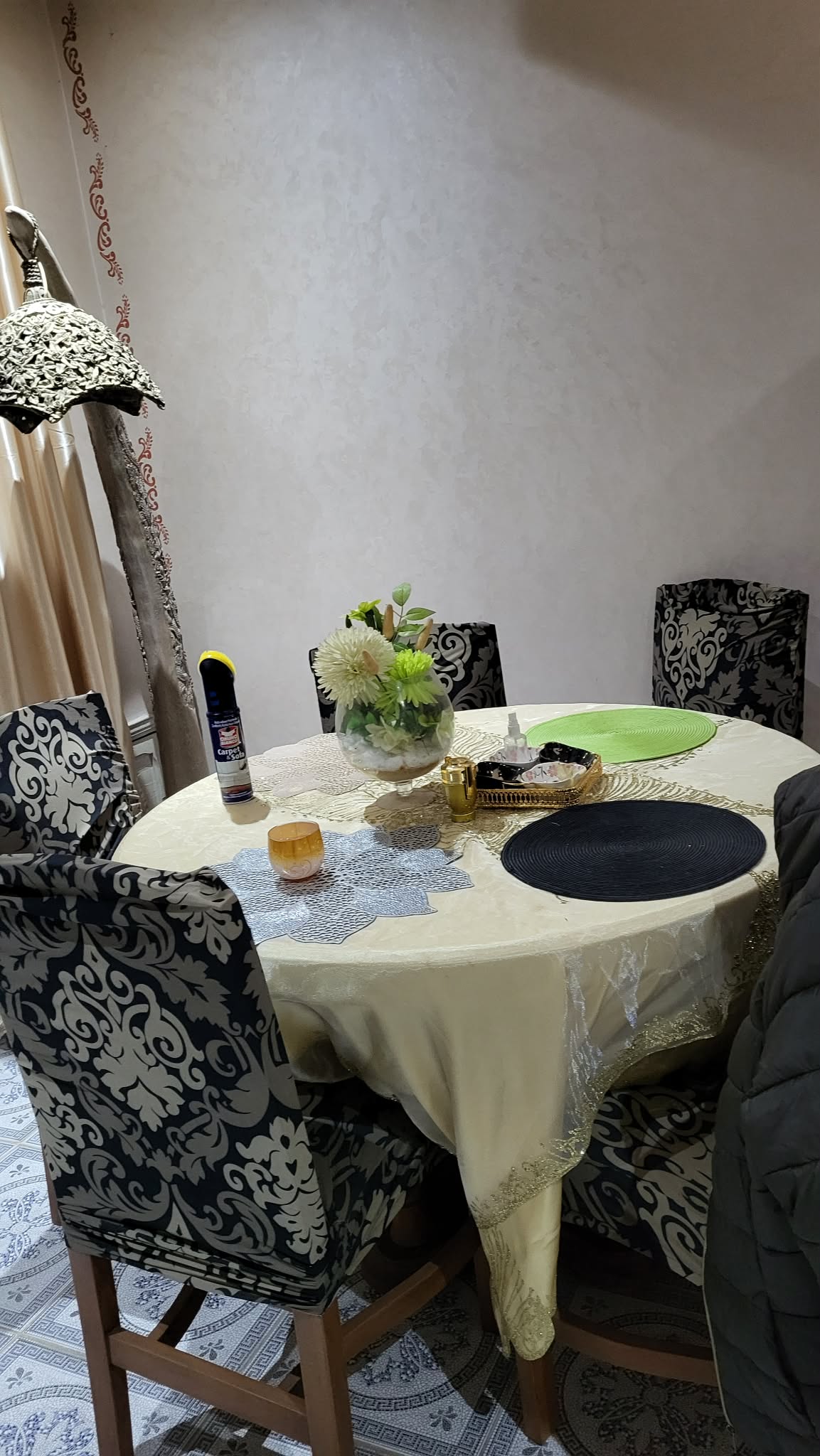 الاثاث