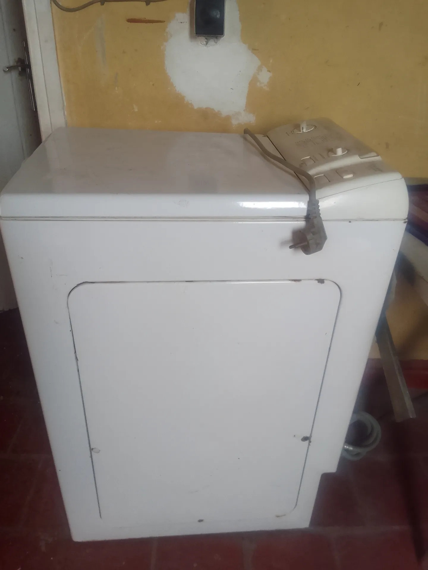 ماشين اتوماتيك للبيع