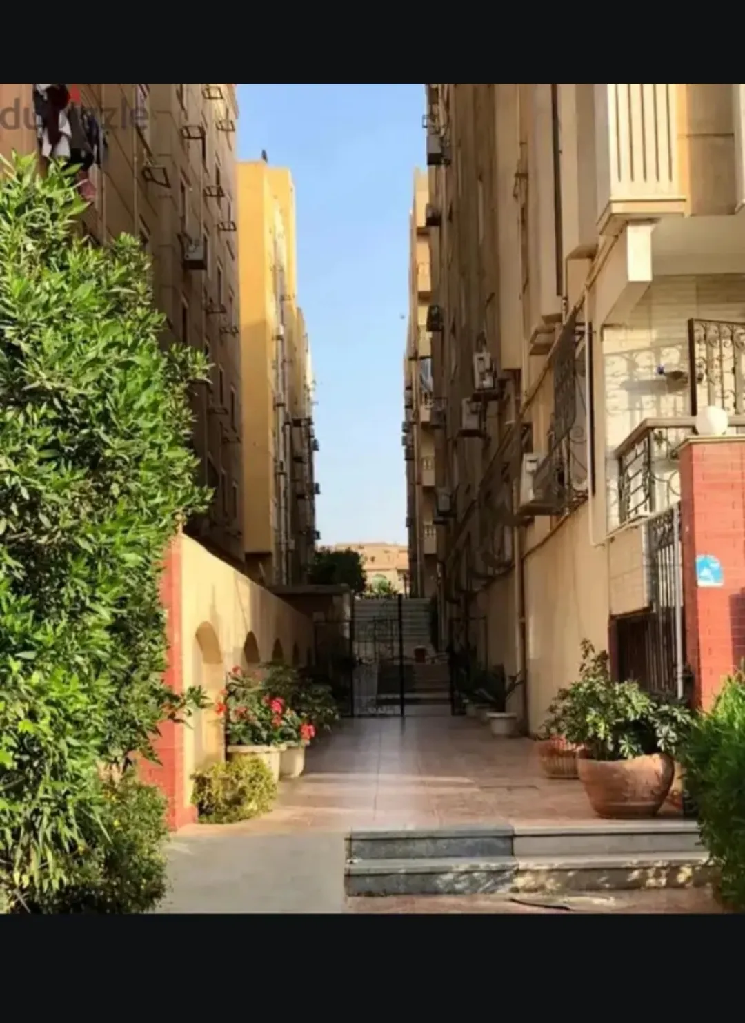 شقه مميزه للبيع فى الشيخ زايد المستثمر الصغير تشطيب سوبر لوكس