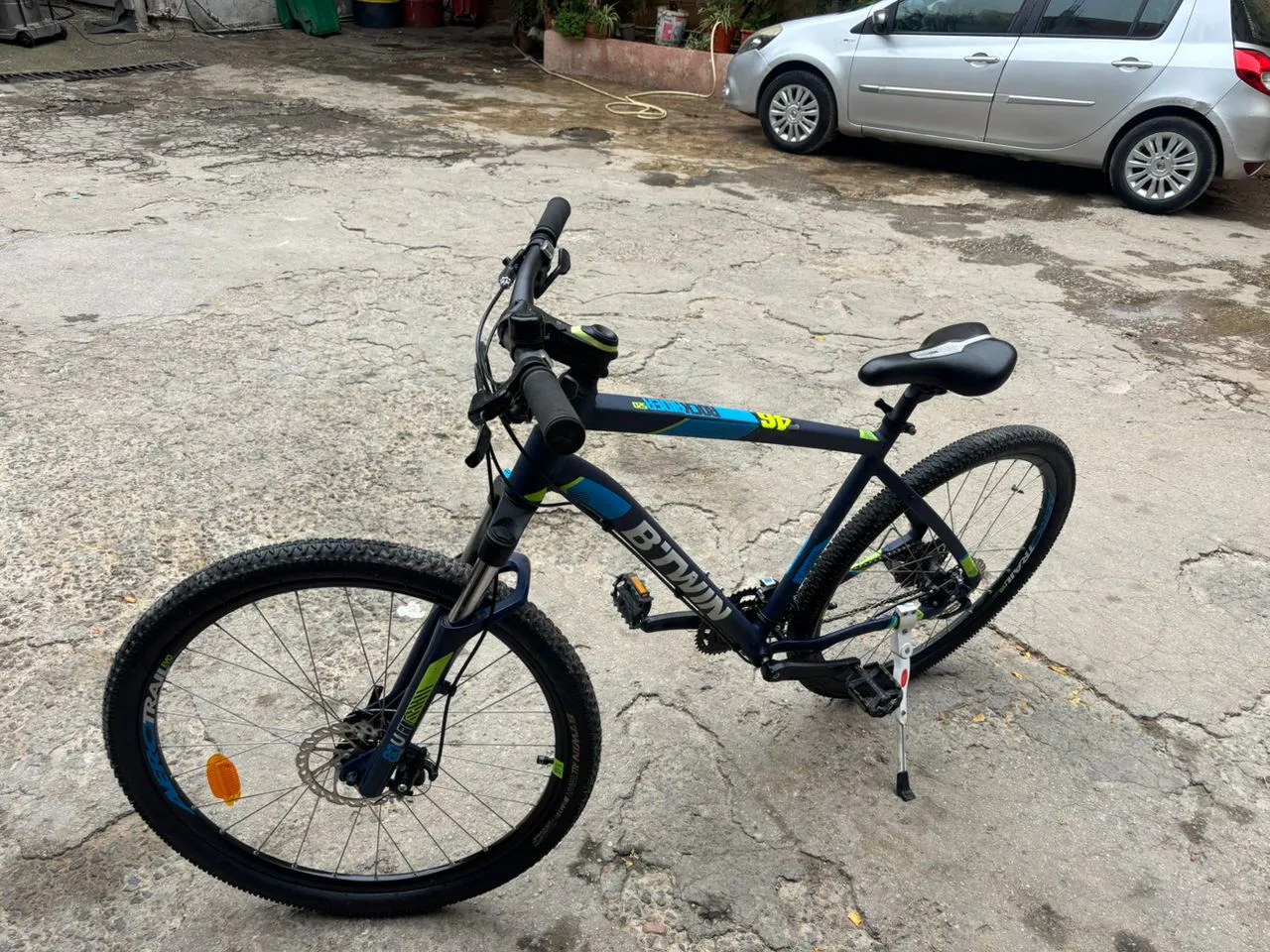 B-TWIN ROCKRIDER 520