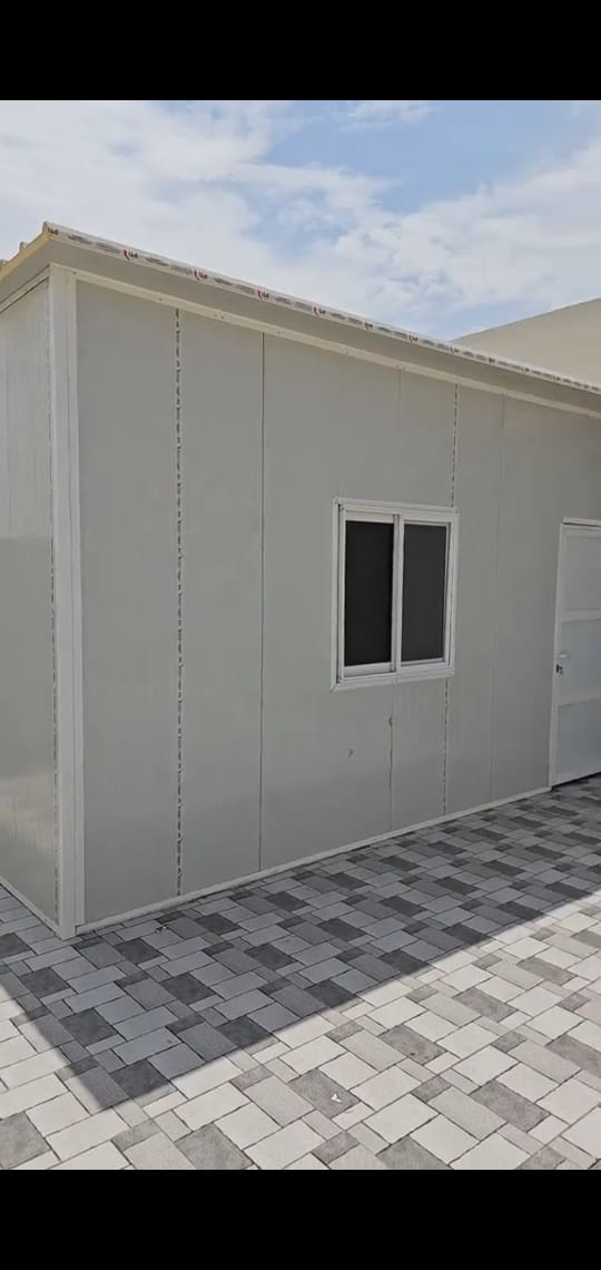 تركيب ساندويتش بنل و سواتر مظلات