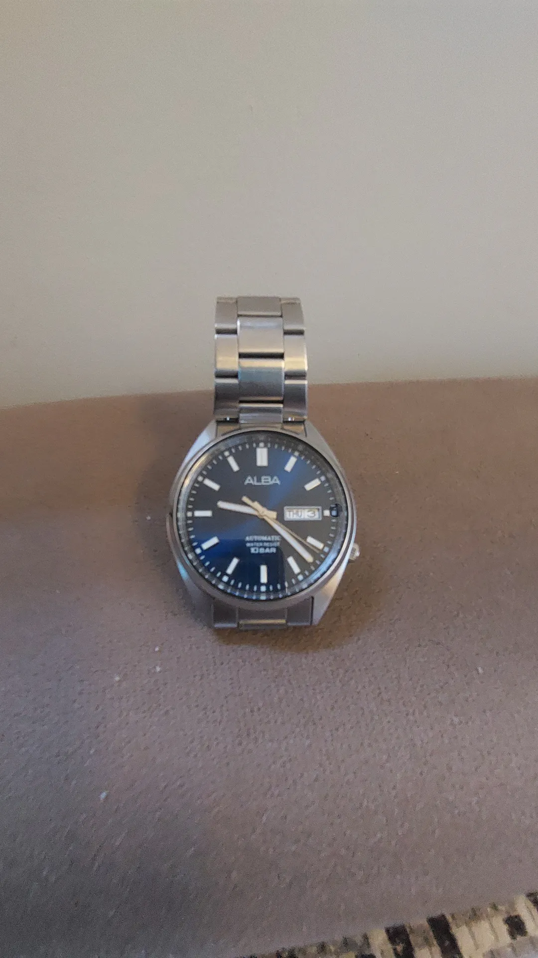 ساعات - watches