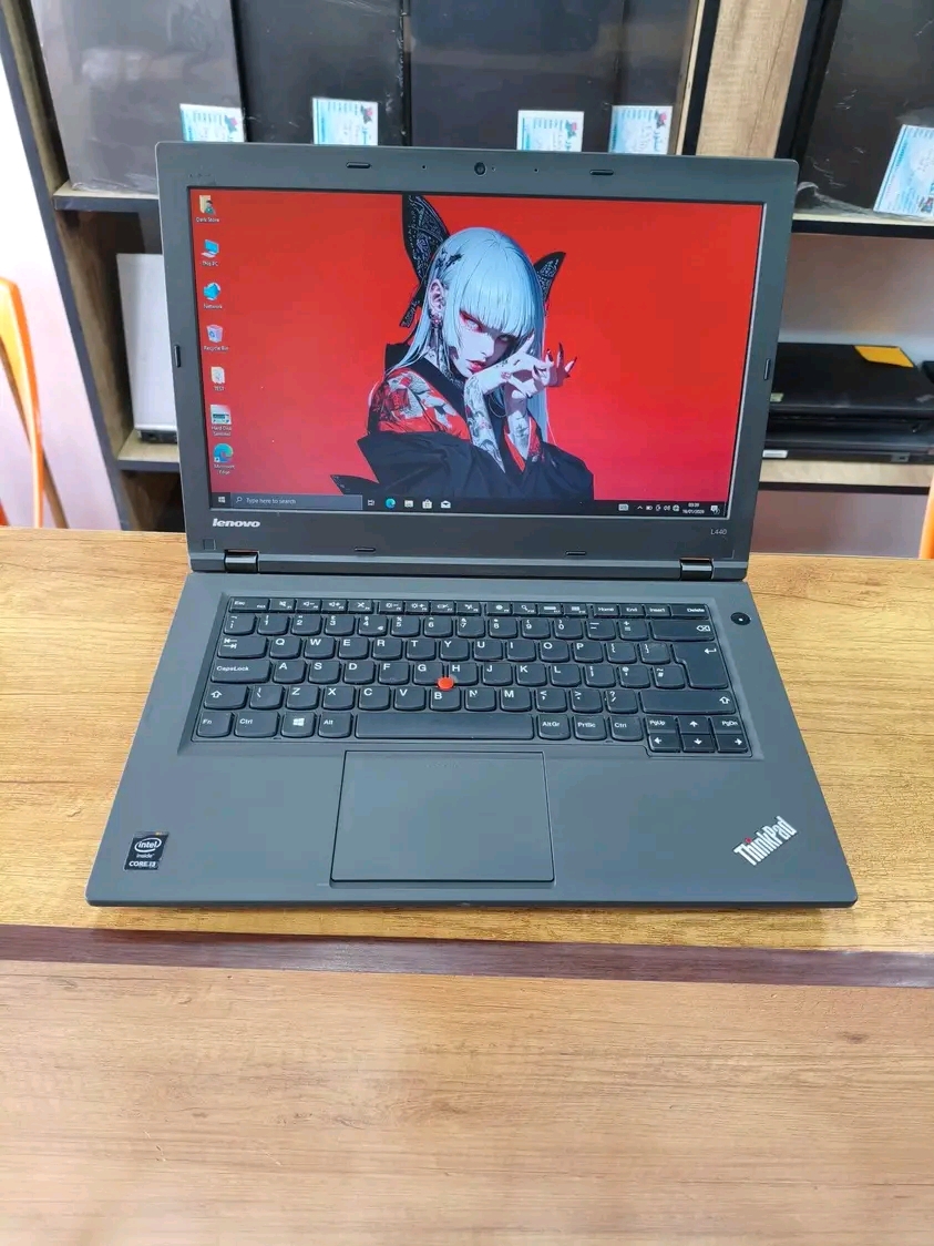 لابتوب Lenovo Thinkpad شبه جديد