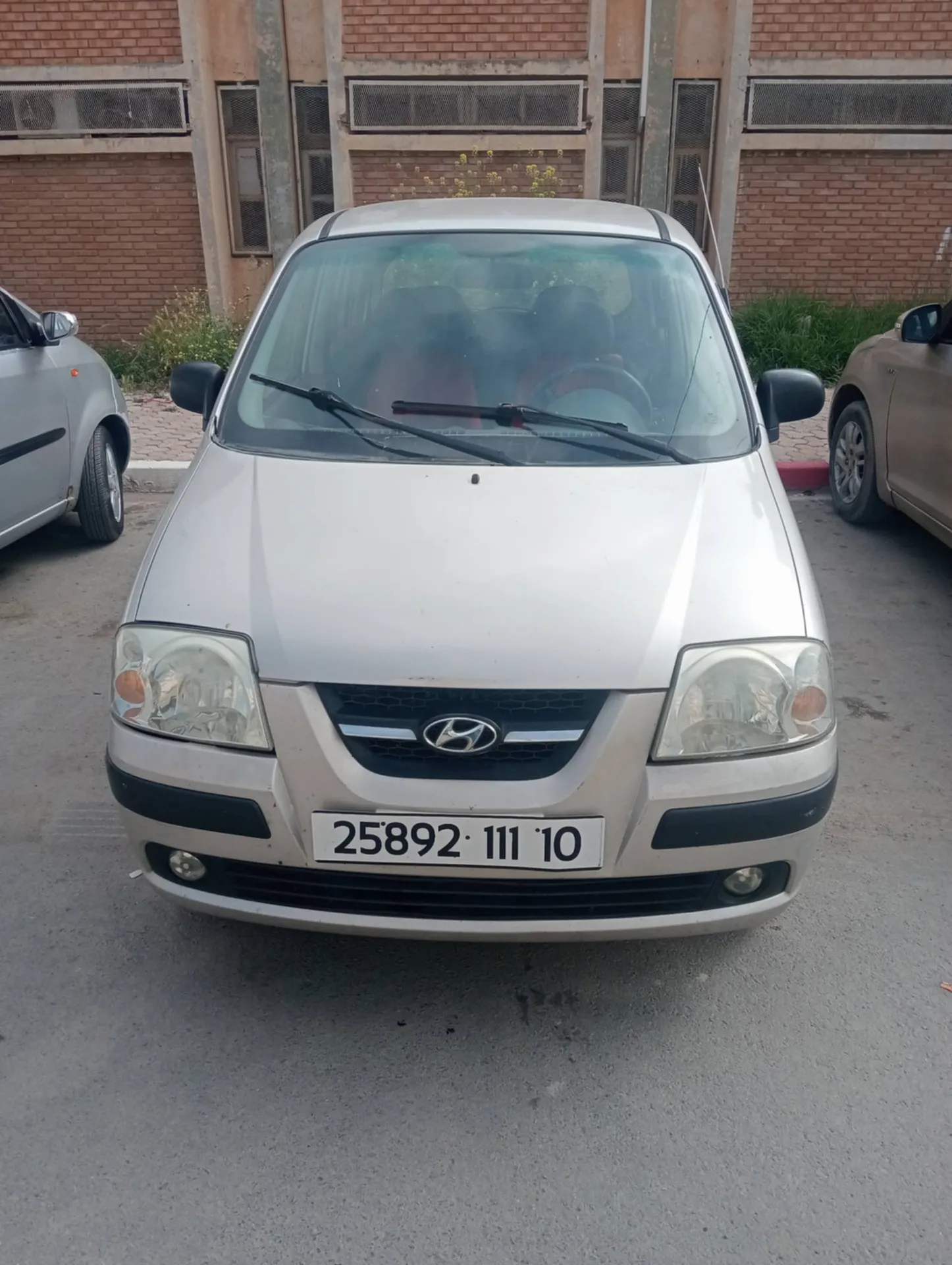Hyundai Atos GLS gris l'année 2011